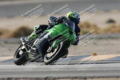 media/Nov-16-2025-Race Pace (Sun) [[8c5fa54630]]/Non Verified Riders (1st 20 Minutes)/1-Turn 14 (10am)/